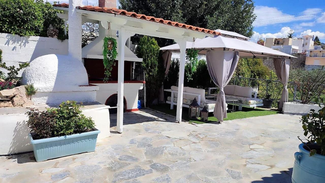 Hibiscus Home Aegina Exterior foto
